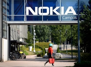Nokia smarphone 3 insurance plans in India